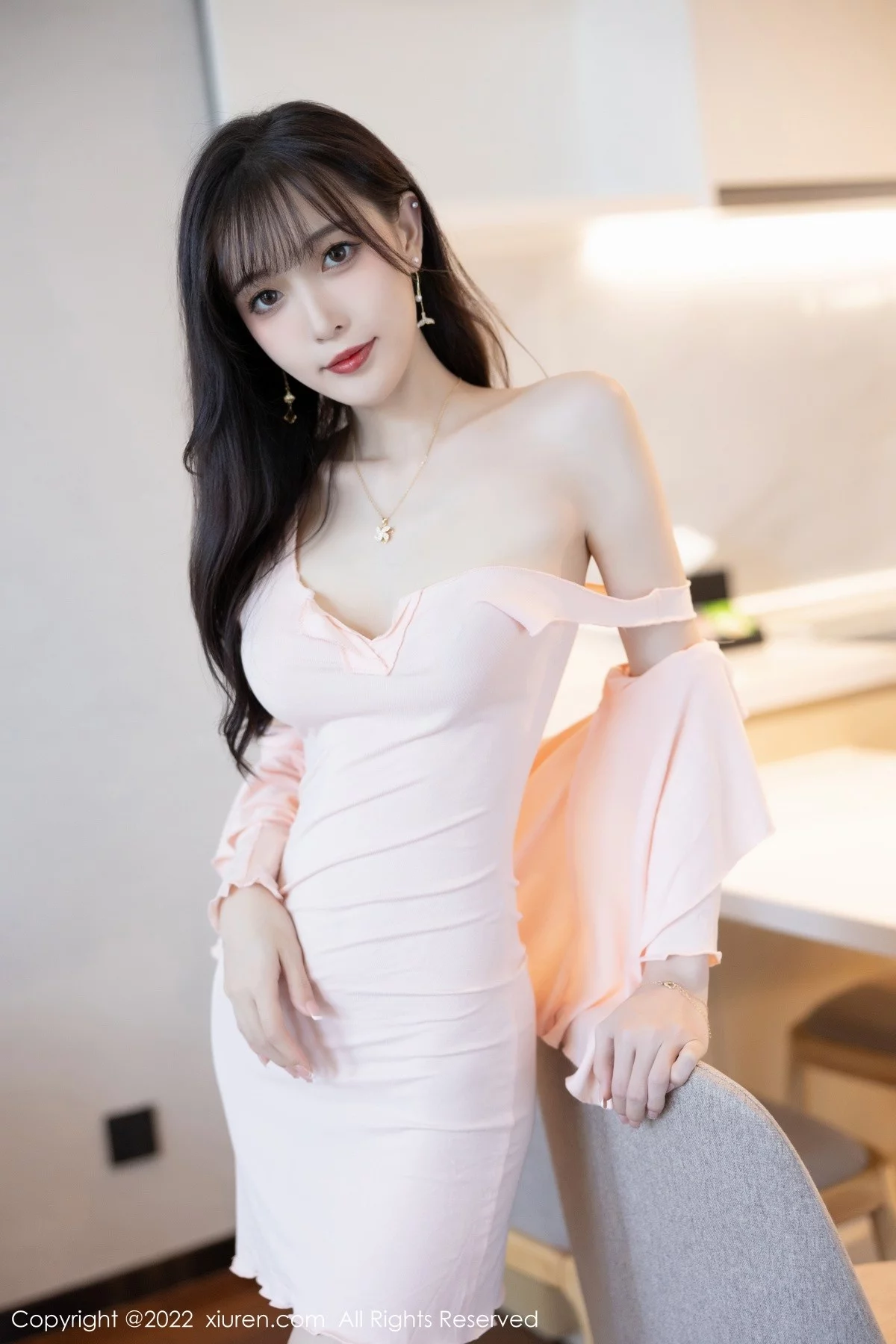 [[XiuRen秀人网]秀人网]No.5544_模特林星阑性感粉色套装配超薄无内肉丝秀曼妙身姿诱惑写真81P