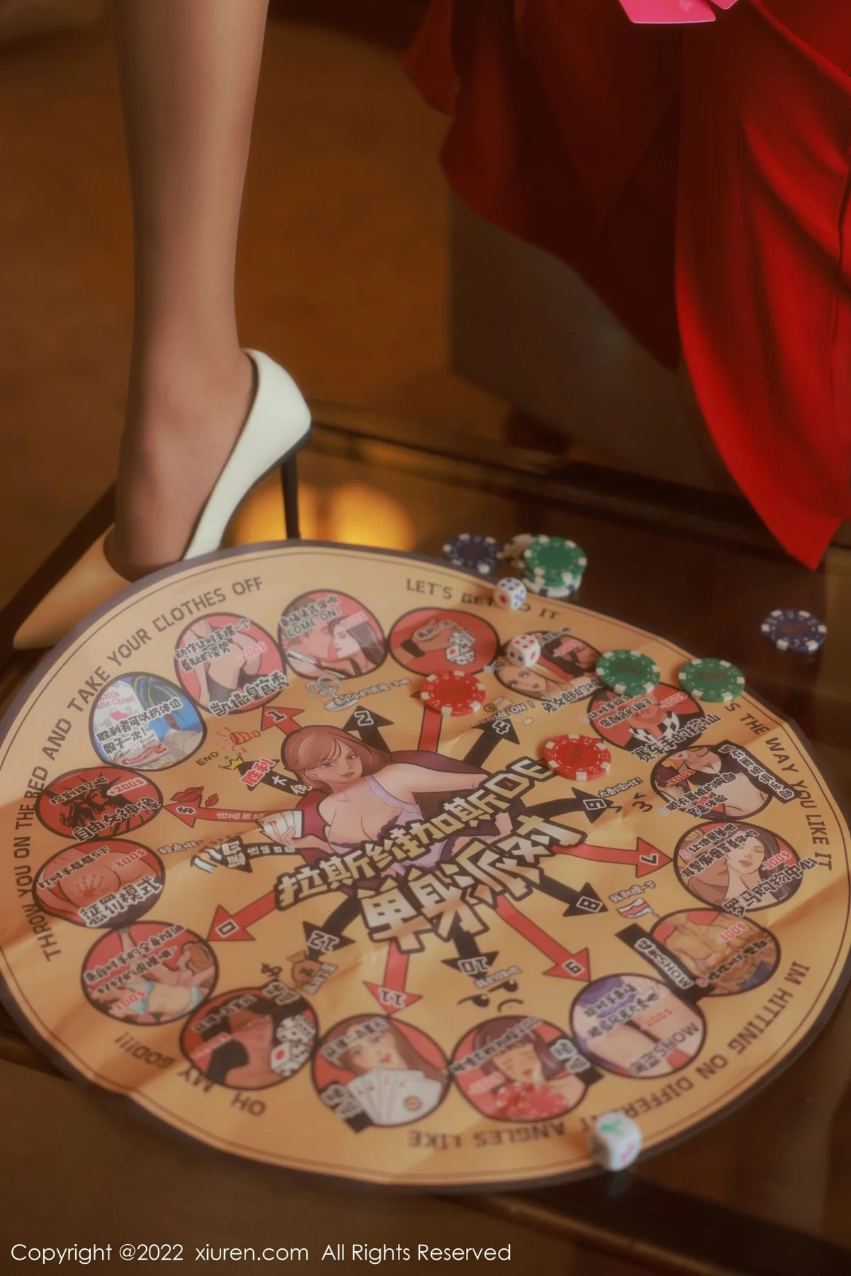 [[XiuRen秀人网]秀人网]No.5542_模特hebe韩心雨澳门旅拍性感红色长裙配超薄黑丝迷人诱惑写真56P