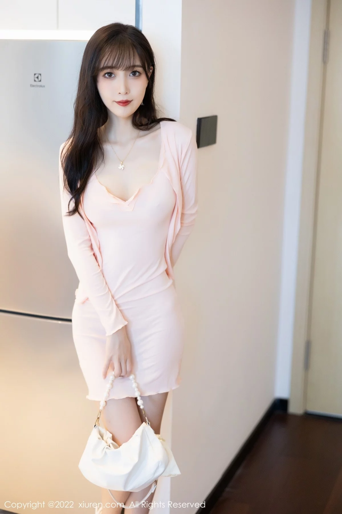 [[XiuRen秀人网]秀人网]No.5544_模特林星阑性感粉色套装配超薄无内肉丝秀曼妙身姿诱惑写真81P