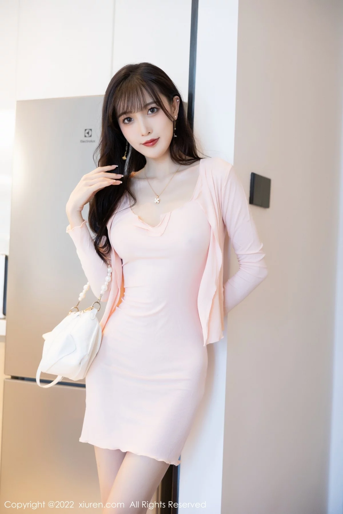 [[XiuRen秀人网]秀人网]No.5544_模特林星阑性感粉色套装配超薄无内肉丝秀曼妙身姿诱惑写真81P