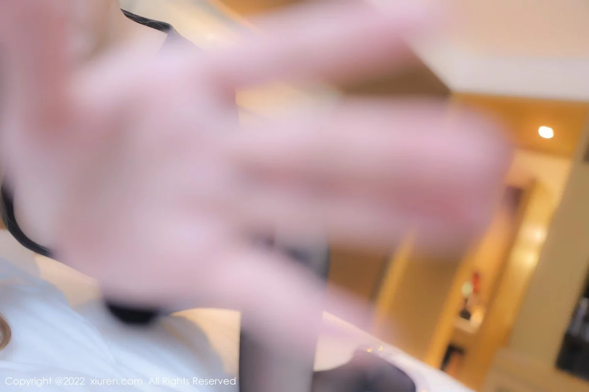 [[XiuRen秀人网]秀人网]No.5558_模特戴渃欣私房黑色皮质上衣配超薄黑丝秀豪乳翘臀丰满诱惑写真74P