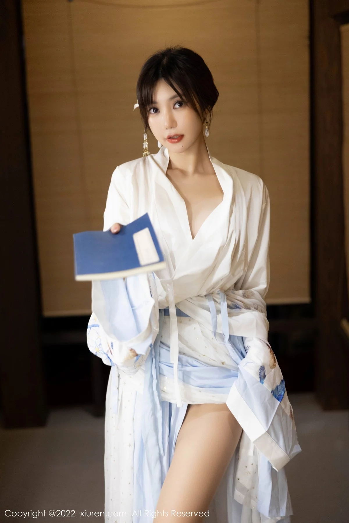 [[XiuRen秀人网]秀人网]No.5569_女神绮里嘉ula私房日式风性感和服配超薄无内肉丝极致诱惑写真75P