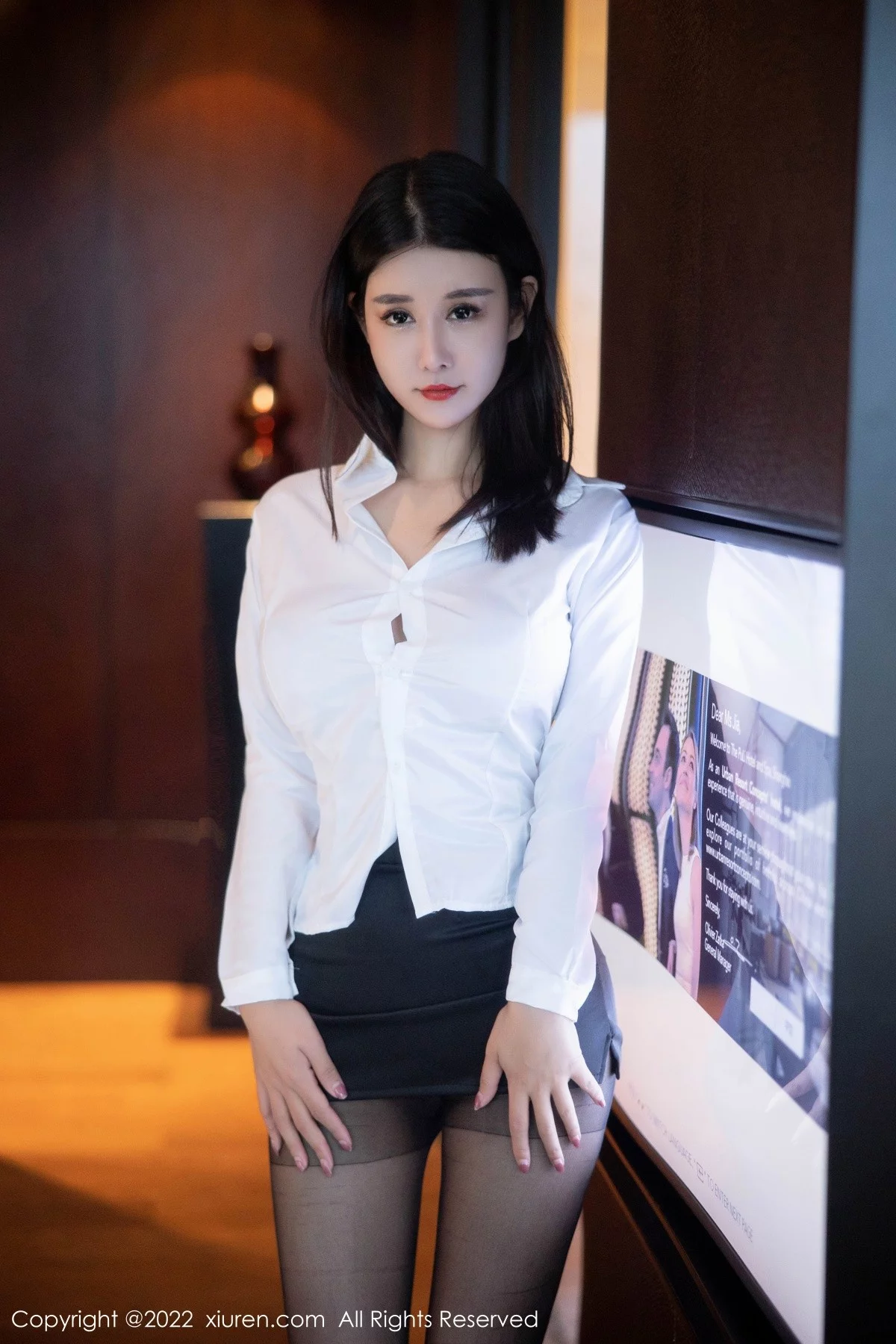 [[XiuRen秀人网]秀人网]No.5578_模特夏沫沫tifa性感白衬衣配黑色短裙露超薄黑丝完美诱惑写真74P
