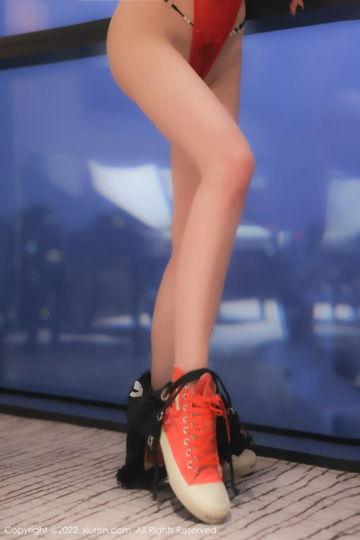 [[XiuRen秀人网]秀人网]No.5591_模特顾乔楠Cora私房床上性感红色高叉连体衣秀柔美身材诱惑写真89P