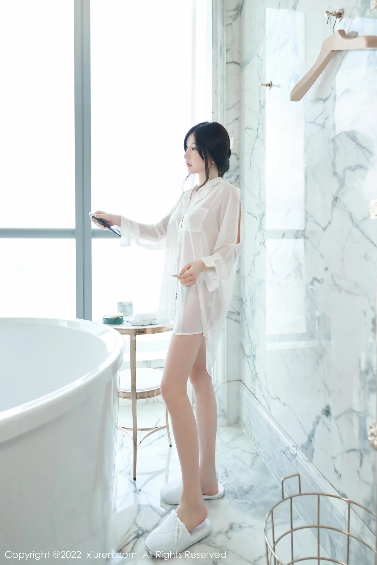 [[XiuRen秀人网]秀人网]No.5638_女神周于希Sally心愿旅拍浴缸场景性感白色轻透衣湿身诱惑写真84P