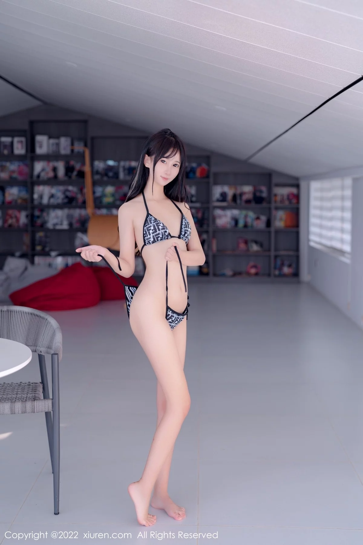 [[XiuRen秀人网]秀人网]No.5611_女神小果冻儿大理旅拍性感黑白比基尼秀完美身材迷人诱惑写真43P