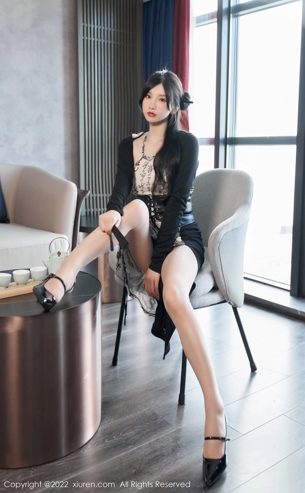 [[XiuRen秀人网]秀人网]No.5623_女神周于希Sally性感拼色连衣裙配超薄开档肉丝绝美诱惑写真94P