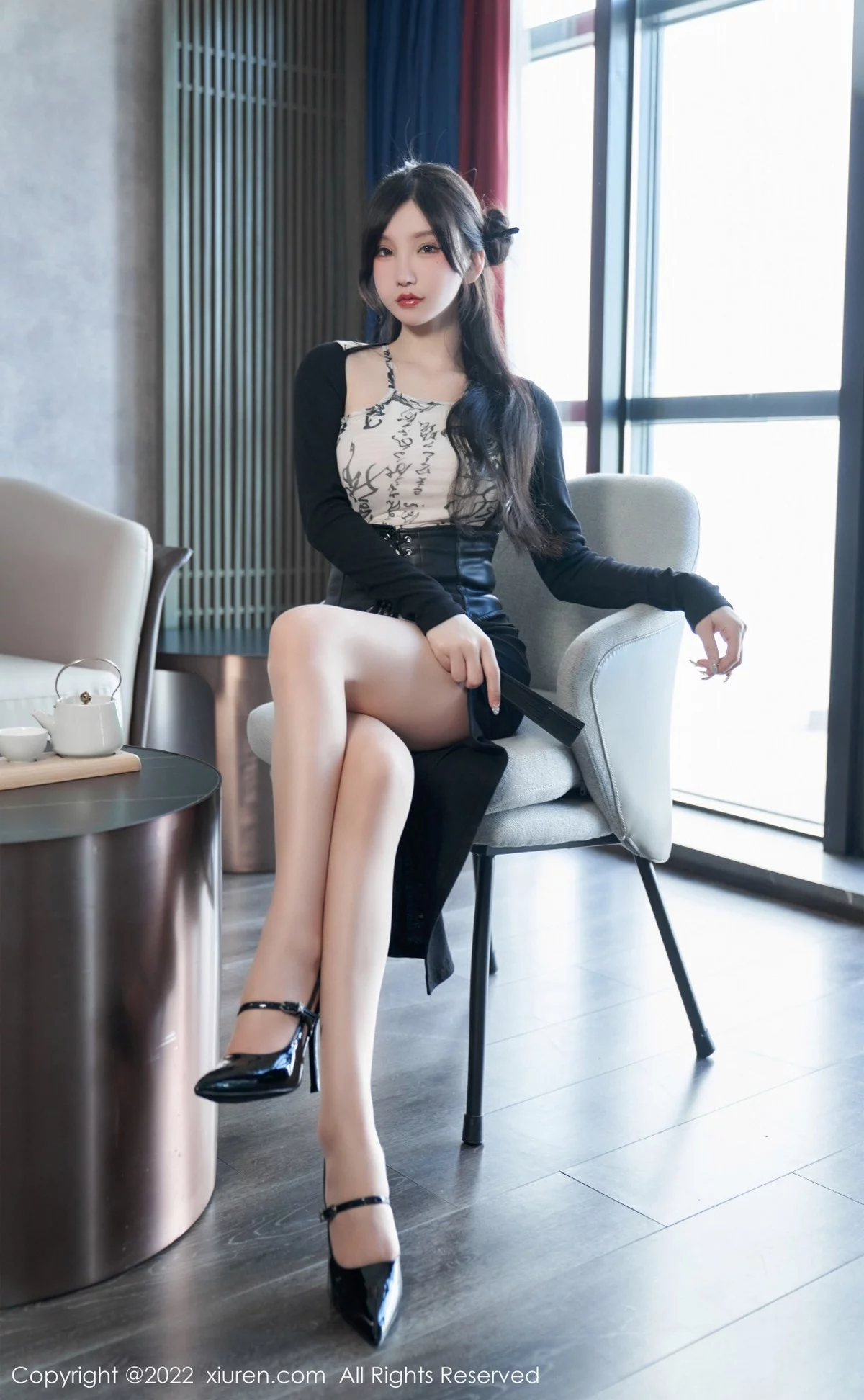 [[XiuRen秀人网]秀人网]No.5623_女神周于希Sally性感拼色连衣裙配超薄开档肉丝绝美诱惑写真94P