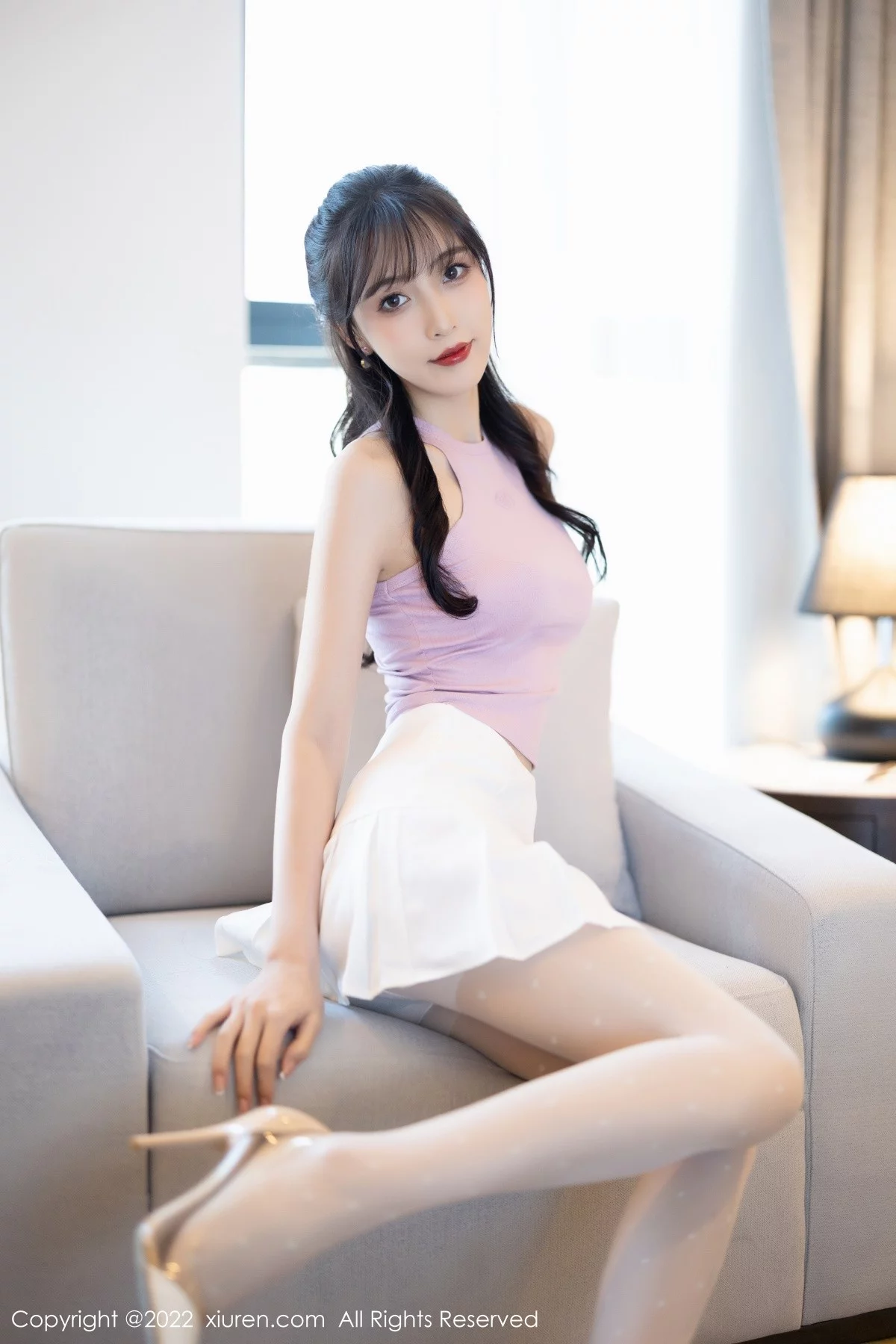 [[XiuRen秀人网]秀人网]No.5622_模特林星阑性感淡紫真空上衣配白短裙秀曼妙身姿迷人诱惑写真82P