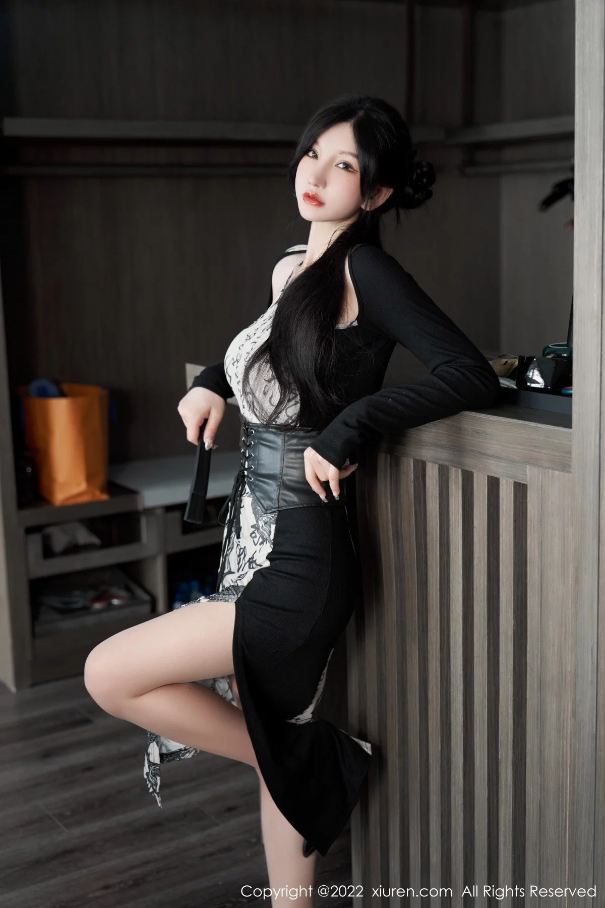 [[XiuRen秀人网]秀人网]No.5623_女神周于希Sally性感拼色连衣裙配超薄开档肉丝绝美诱惑写真94P