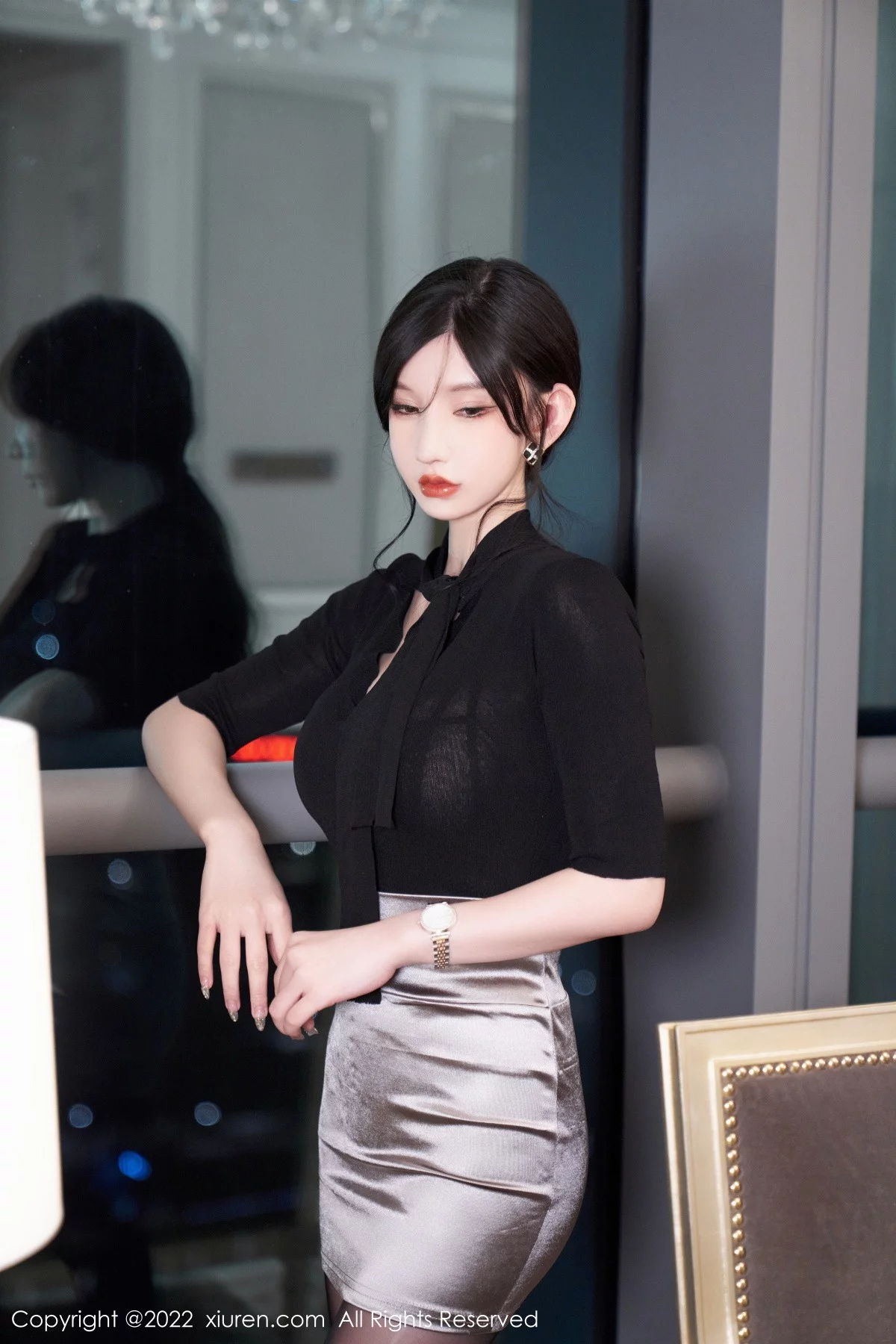 [[XiuRen秀人网]秀人网]No.5777_女神周于希Sally黑上衣配浅色短裙露超薄闪亮黑丝极致魅惑写真89P