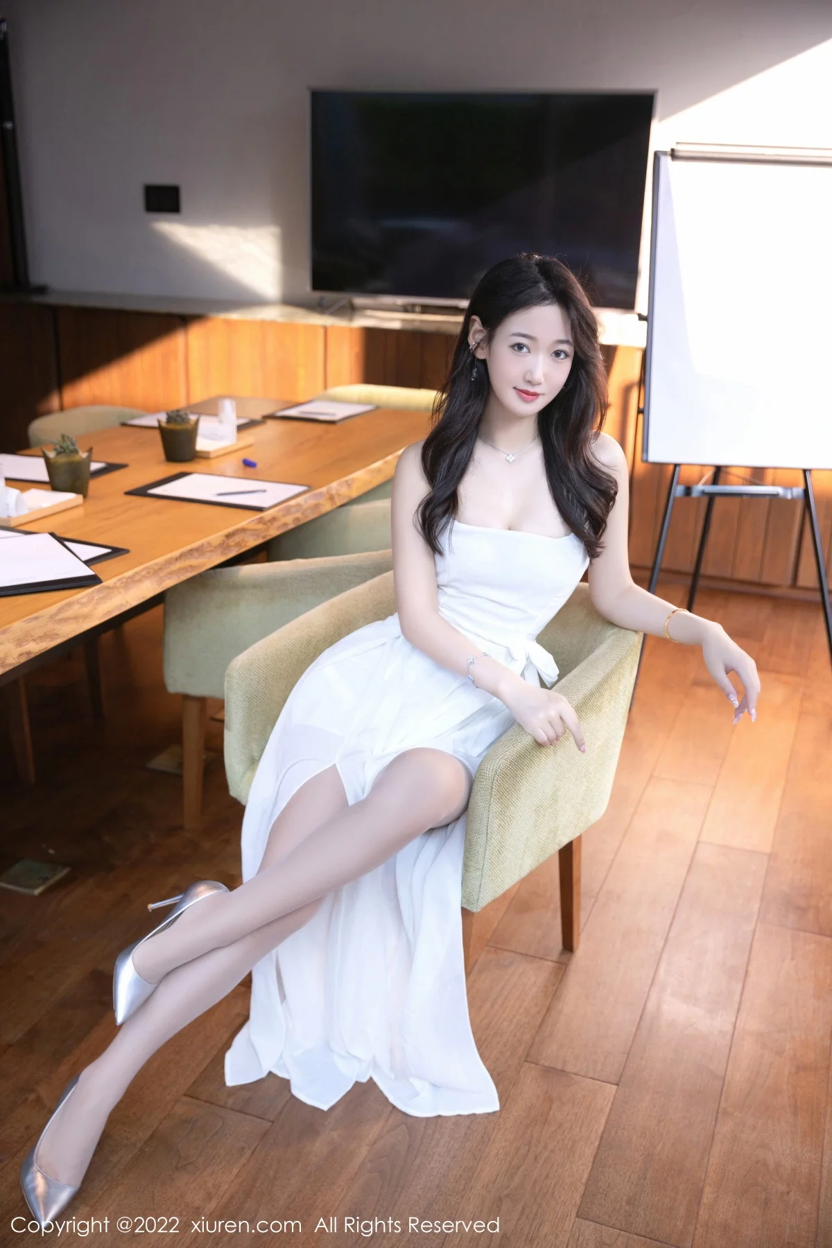 [[XiuRen秀人网]秀人网]No.5783_模特唐安琪私房性感白色连衣裙露白色内衣秀曼妙身姿诱惑写真82P