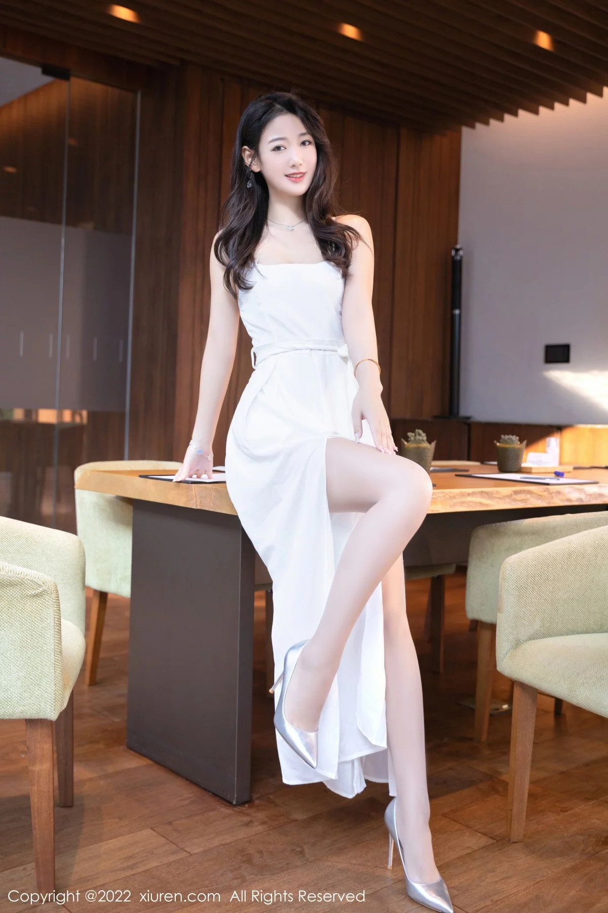 [[XiuRen秀人网]秀人网]No.5783_模特唐安琪私房性感白色连衣裙露白色内衣秀曼妙身姿诱惑写真82P