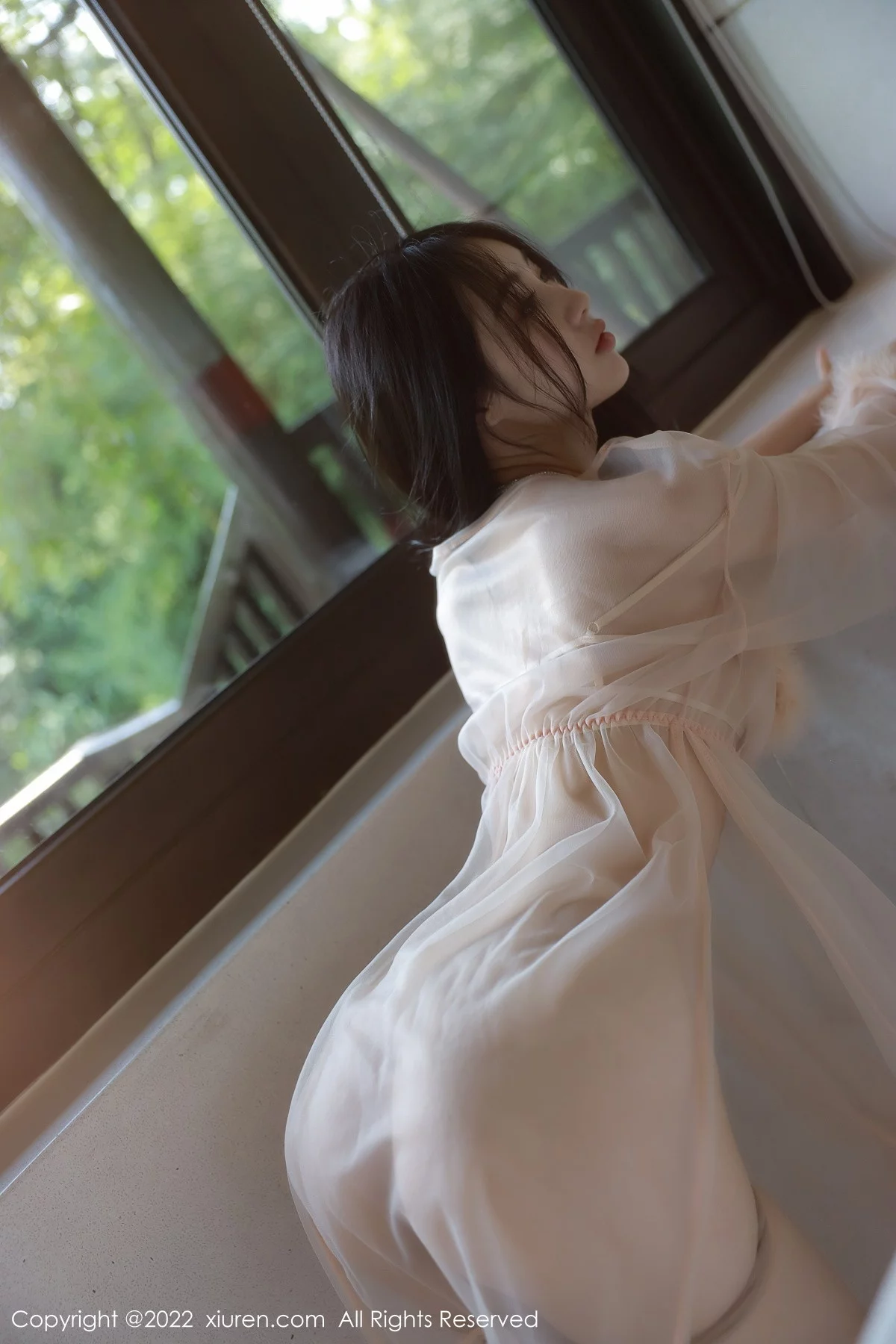 [[XiuRen秀人网]秀人网]No.5796_模特谢晚晚浅色薄纱轻透情趣服配超薄肉丝秀惹火身材诱惑写真58P