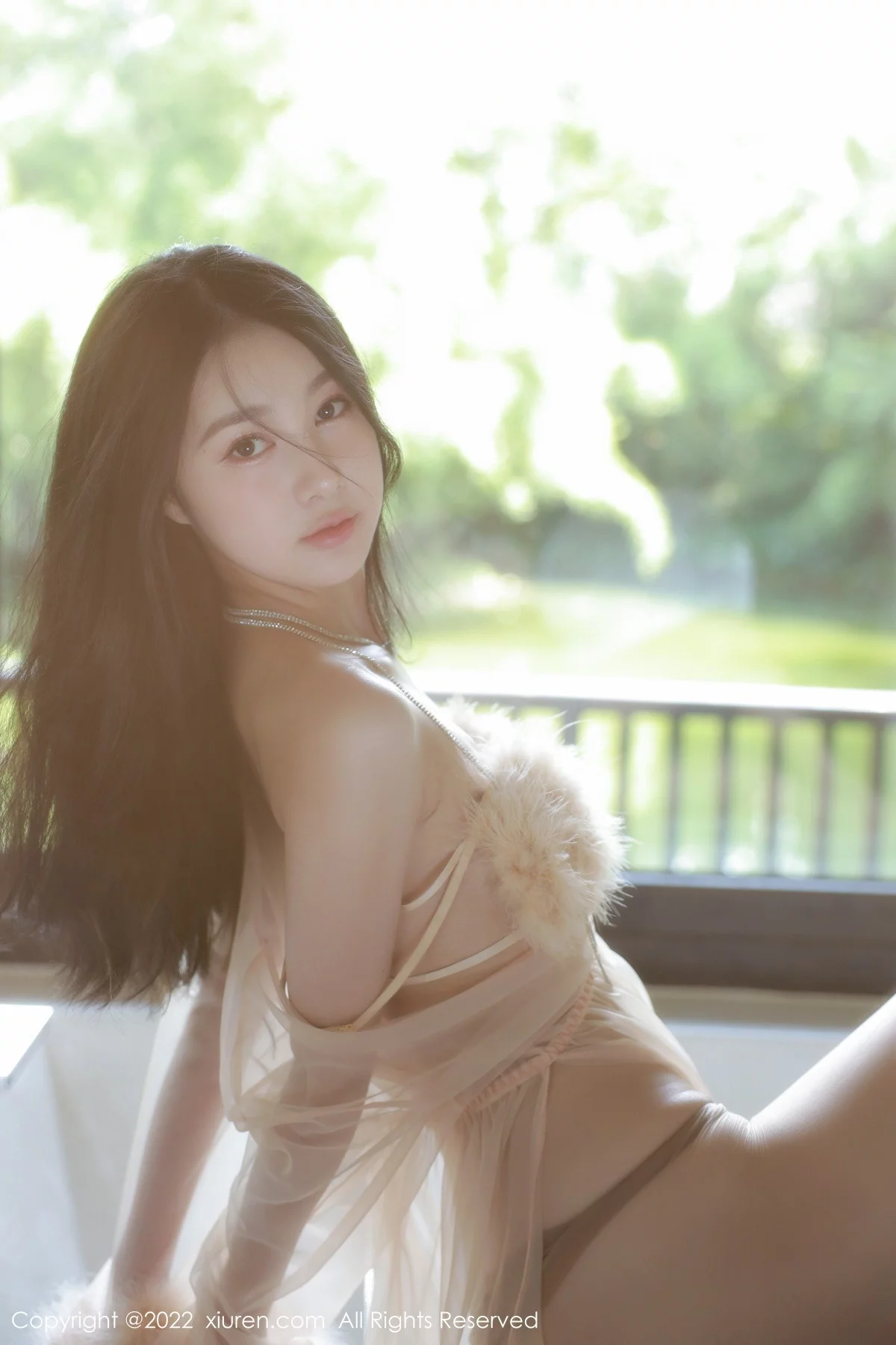 [[XiuRen秀人网]秀人网]No.5796_模特谢晚晚浅色薄纱轻透情趣服配超薄肉丝秀惹火身材诱惑写真58P