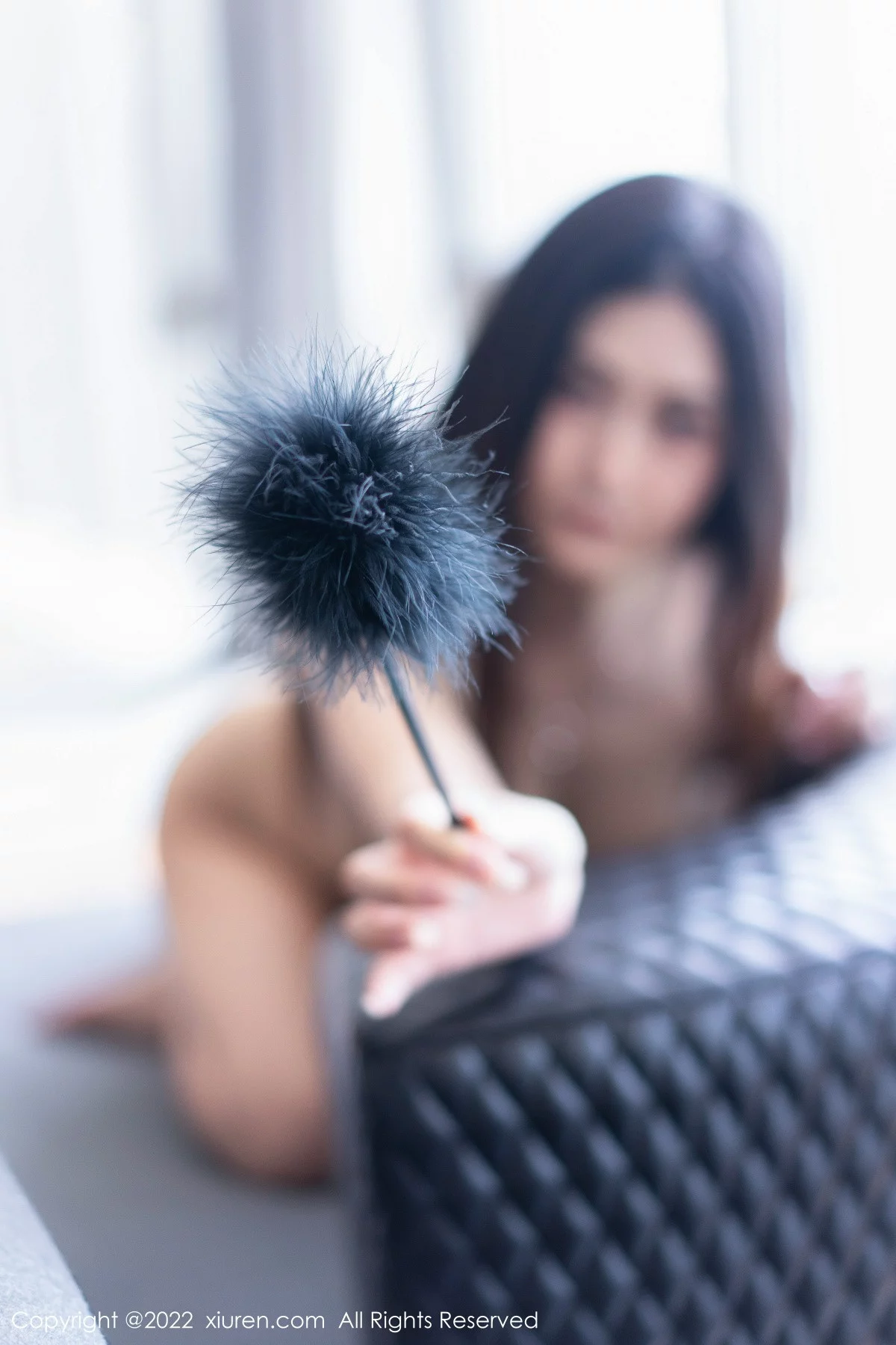 [[XiuRen秀人网]秀人网]No.5795_模特laura阿姣性感白T配灰短裙露黑色内衣超薄黑丝极致魅惑写真67P