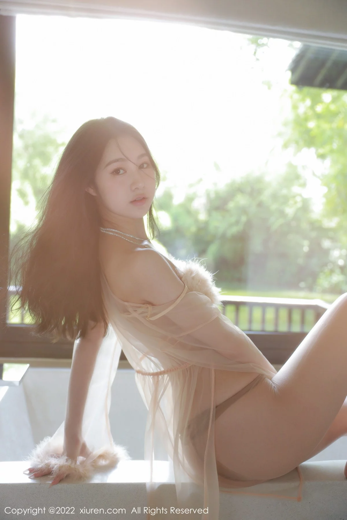 [[XiuRen秀人网]秀人网]No.5796_模特谢晚晚浅色薄纱轻透情趣服配超薄肉丝秀惹火身材诱惑写真58P