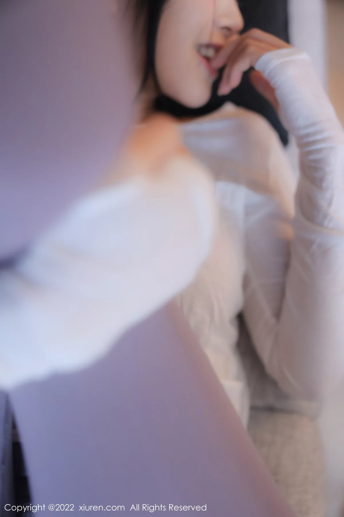 [[XiuRen秀人网]秀人网]No.5799_新人模特苏苏阿白上衣配灰色瑜伽裤秀曼妙绝美姿态撩人诱惑写真93P