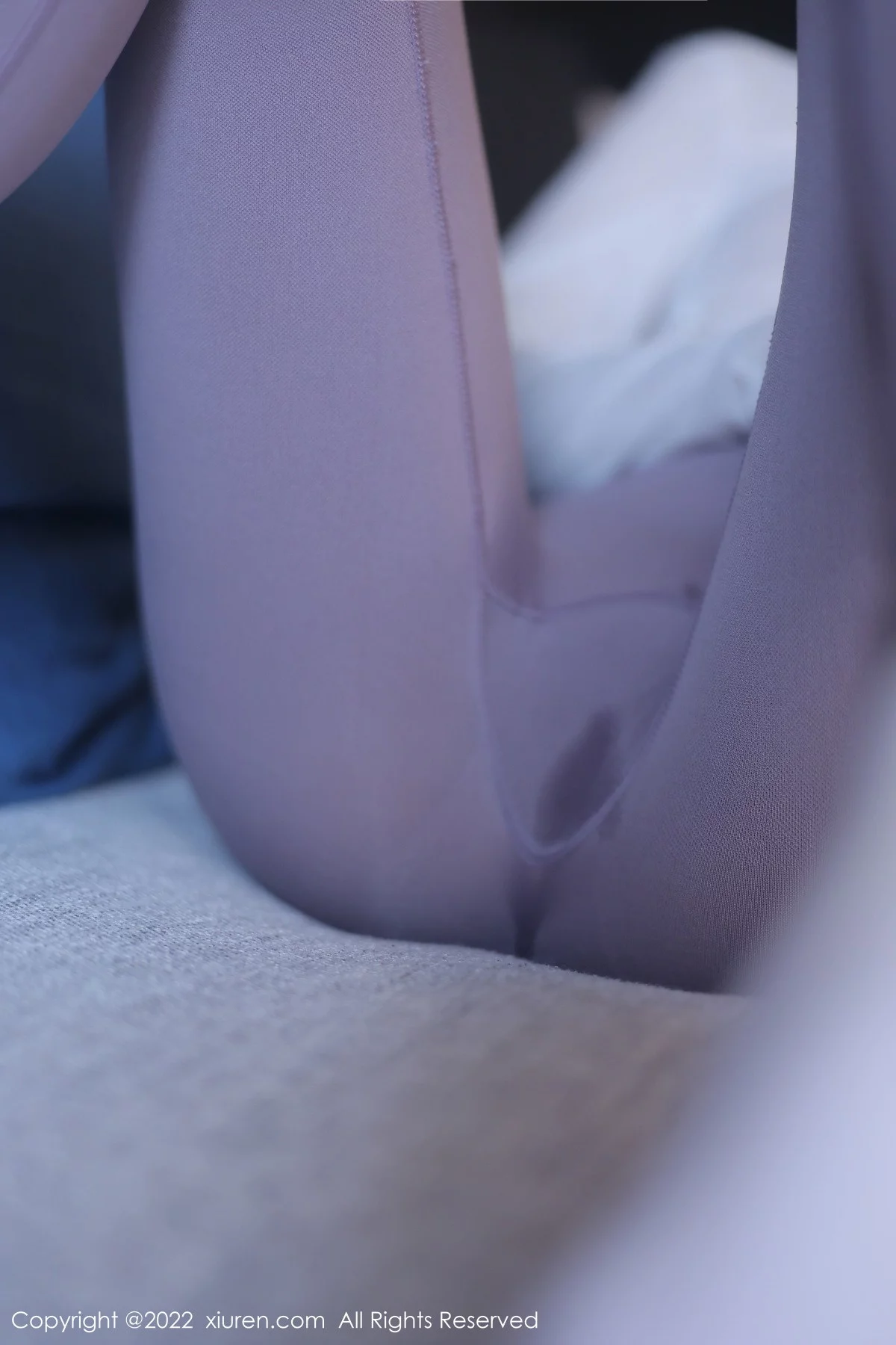 [[XiuRen秀人网]秀人网]No.5799_新人模特苏苏阿白上衣配灰色瑜伽裤秀曼妙绝美姿态撩人诱惑写真93P