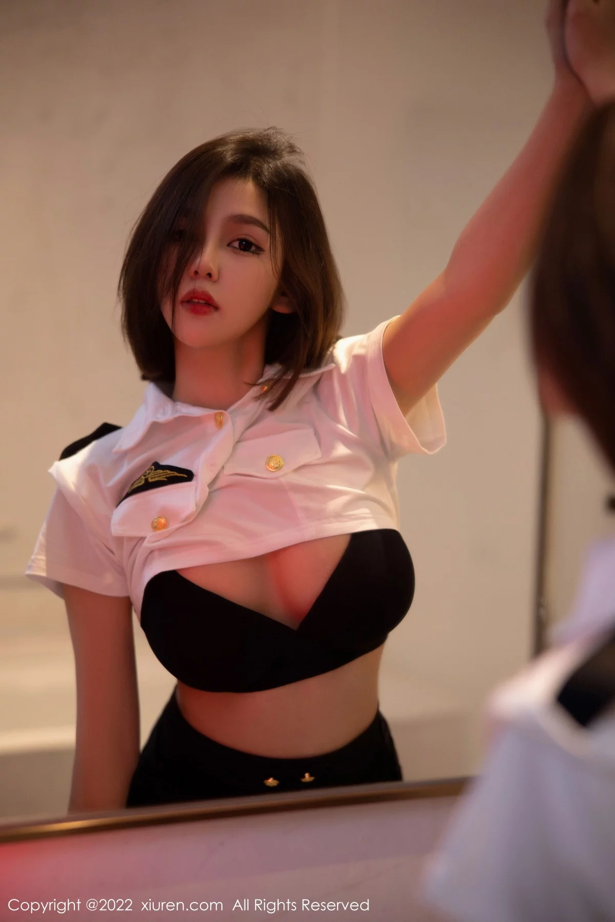 [[XiuRen秀人网]秀人网]No.5815_模特美羊羊性感制服主题白色上衣配黑短裙露黑色内衣诱惑写真79P