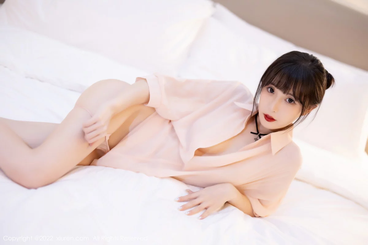 [[XiuRen秀人网]秀人网]No.5831_模特林星阑黑色露肩上衣配红色皮质短裙秀超薄无内黑丝诱惑写真88P