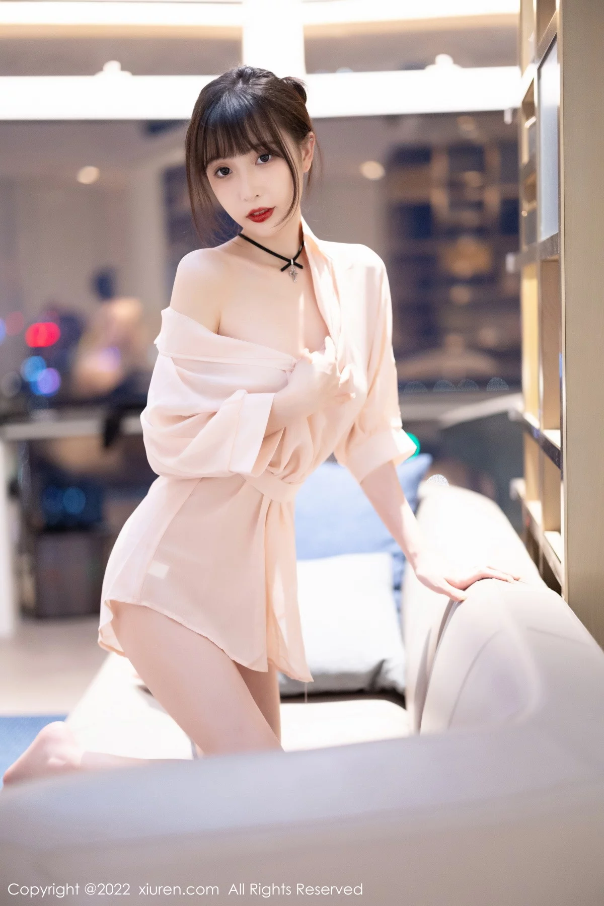 [[XiuRen秀人网]秀人网]No.5831_模特林星阑黑色露肩上衣配红色皮质短裙秀超薄无内黑丝诱惑写真88P