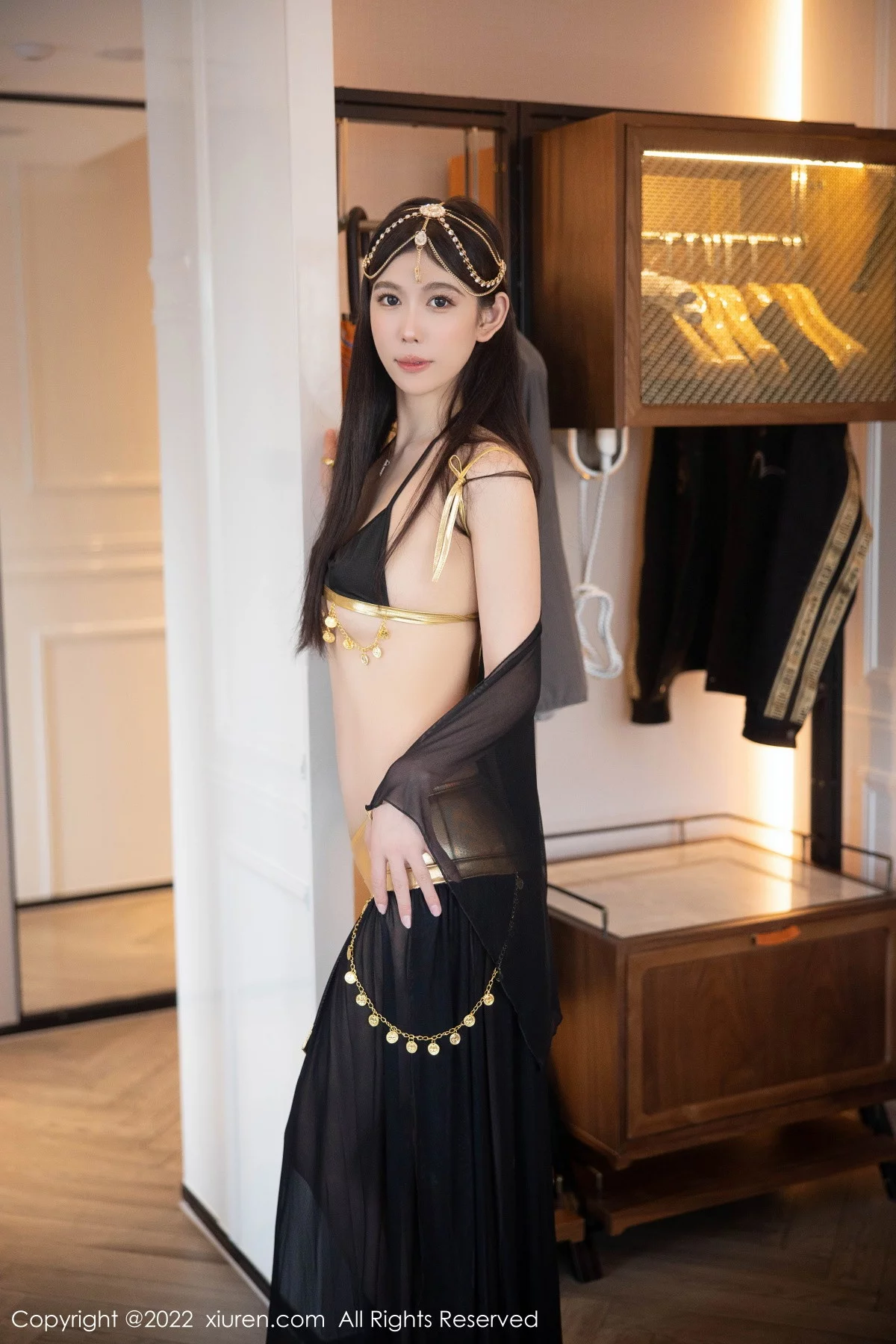 [[XiuRen秀人网]秀人网]No.5849_模特李雅柔西域风情主题黑色薄纱遮面露性感内衣迷人诱惑写真65P
