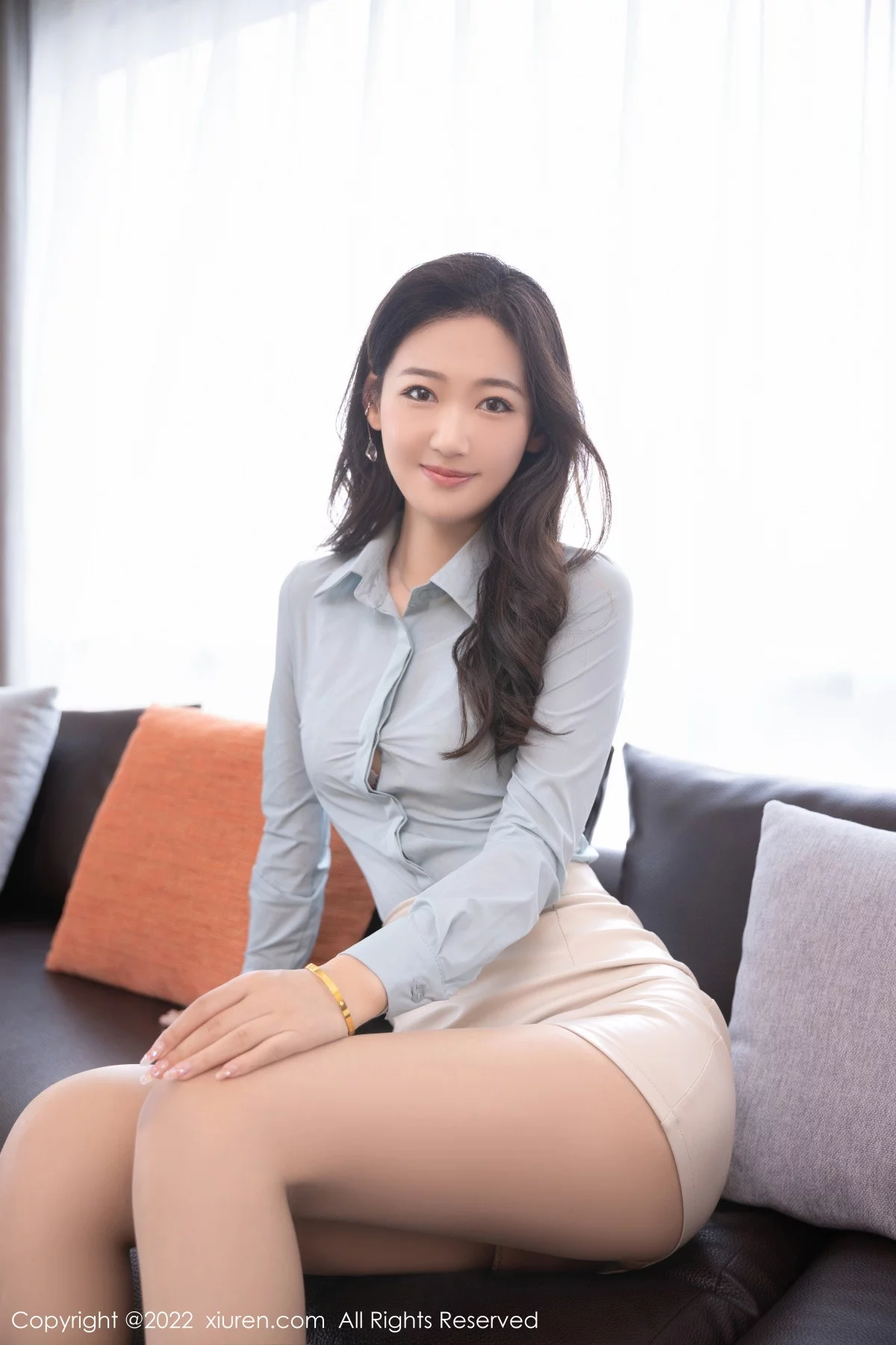 [[XiuRen秀人网]秀人网]No.5854_模特唐安琪应酬拍摄主题淡蓝上衣配白短裙露开档肉丝诱惑写真86P