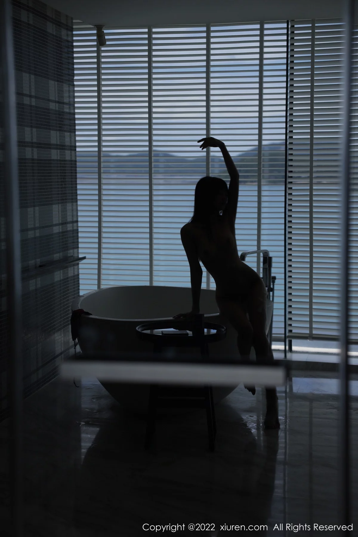 [[XiuRen秀人网]秀人网]No.5851_模特佘贝拉bella南京旅拍红色轻透薄纱服饰秀完美身材诱惑写真57P