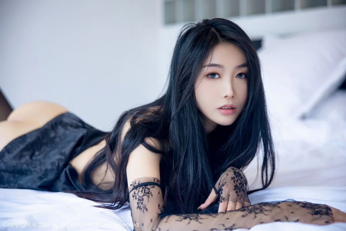 [[XiuRen秀人网]秀人网]No.5864_模特苏苏阿性感黑色轻透情趣服配超薄黑丝秀绝美身姿诱惑写真79P