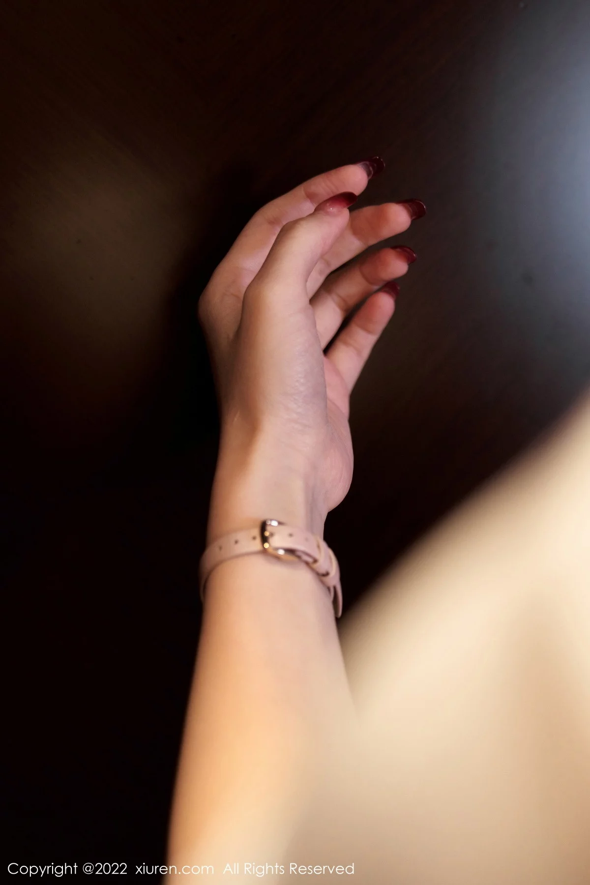 [[XiuRen秀人网]秀人网]No.5746_女神周于希Sally脱白色护士制服露性感内衣配白丝吊袜诱惑写真80P