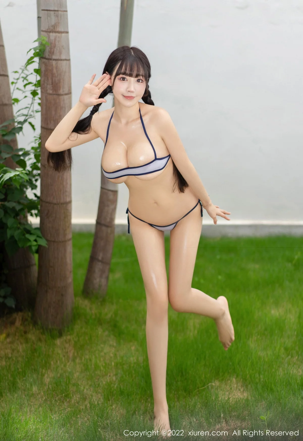 [[XiuRen秀人网]秀人网]No.5871_女神朱可儿Flora泳池场景性感灰色比基尼秀傲人豪乳诱惑写真61P