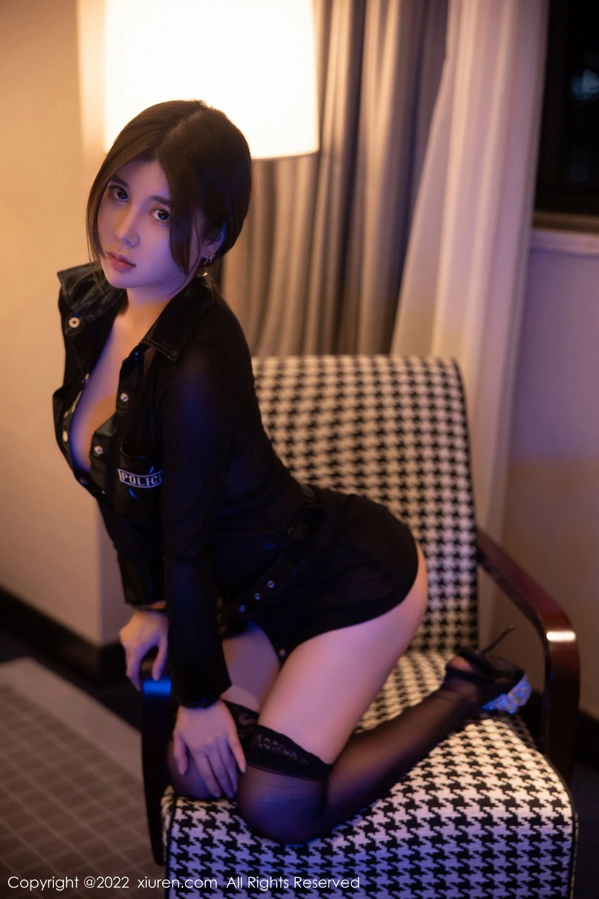 [[XiuRen秀人网]秀人网]No.5750_模特周jojobaby性感黑色情趣警官制服露丁字裤秀翘臀诱惑写真78P