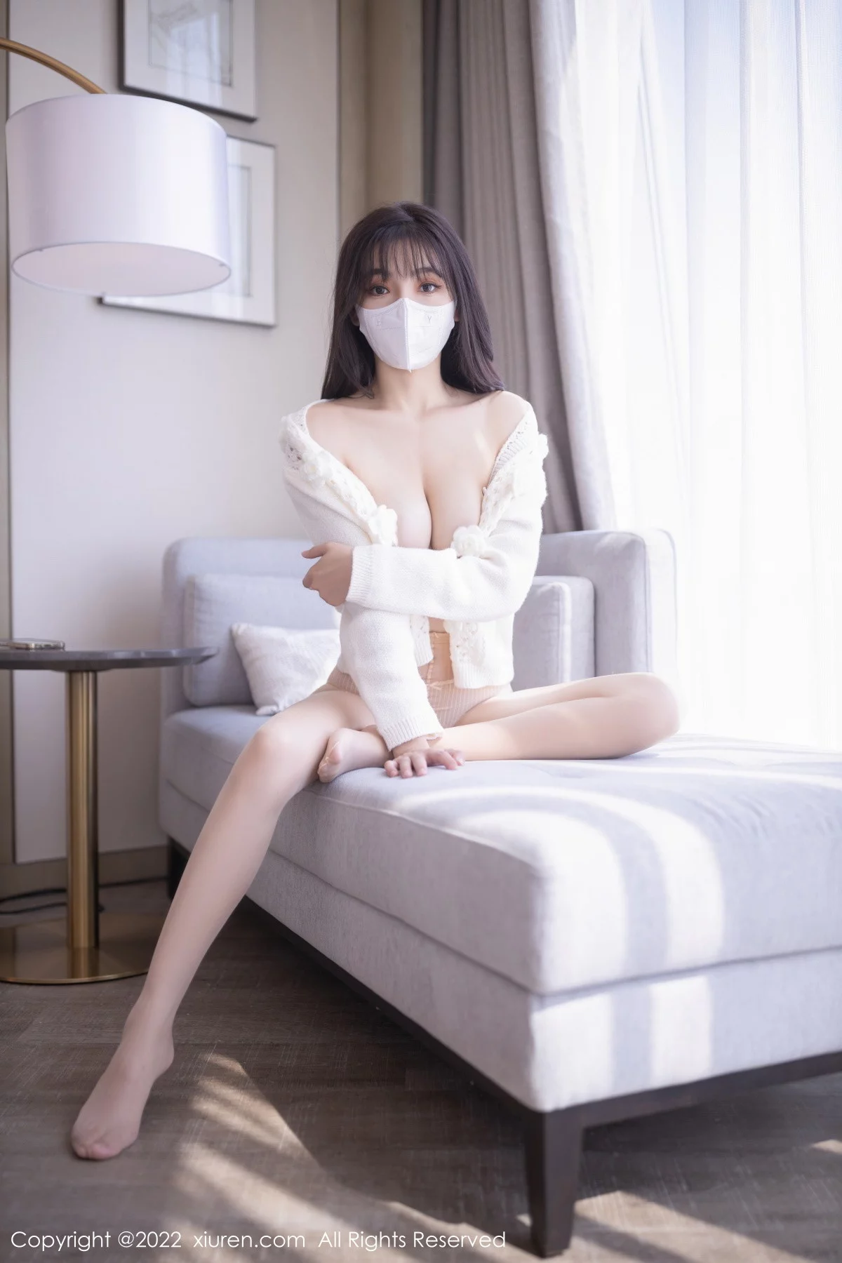 [[XiuRen秀人网]秀人网]No.5771_模特陆萱萱性感白色毛线衣配浅色短裙半脱秀完美身材诱惑写真84P