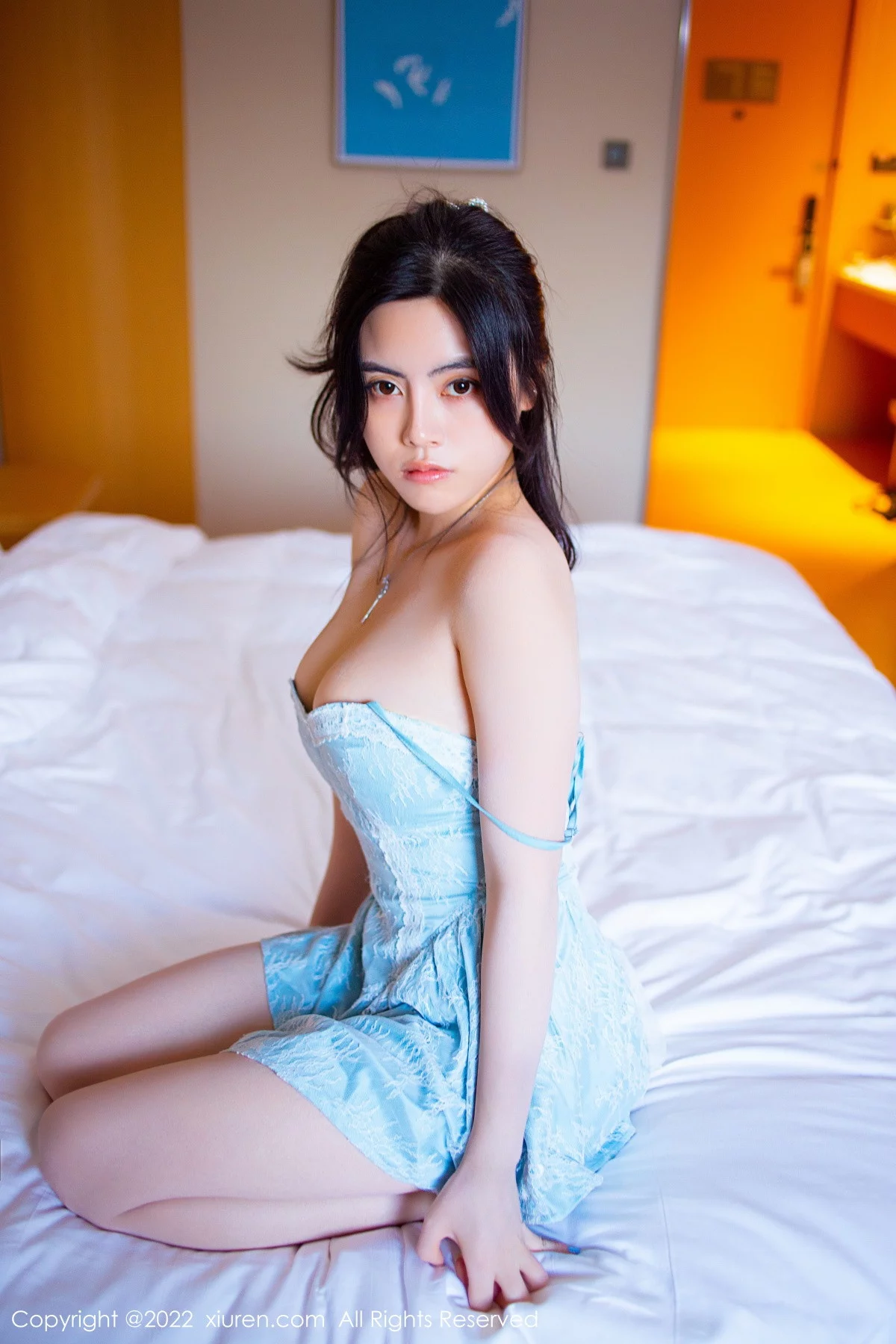 [[XiuRen秀人网]秀人网]No.5929_模特白甜私房多套服饰性感白色真空系列秀完美身材迷人诱惑写真94P