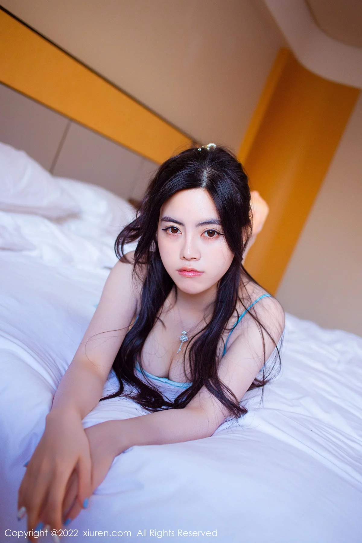 [[XiuRen秀人网]秀人网]No.5929_模特白甜私房多套服饰性感白色真空系列秀完美身材迷人诱惑写真94P