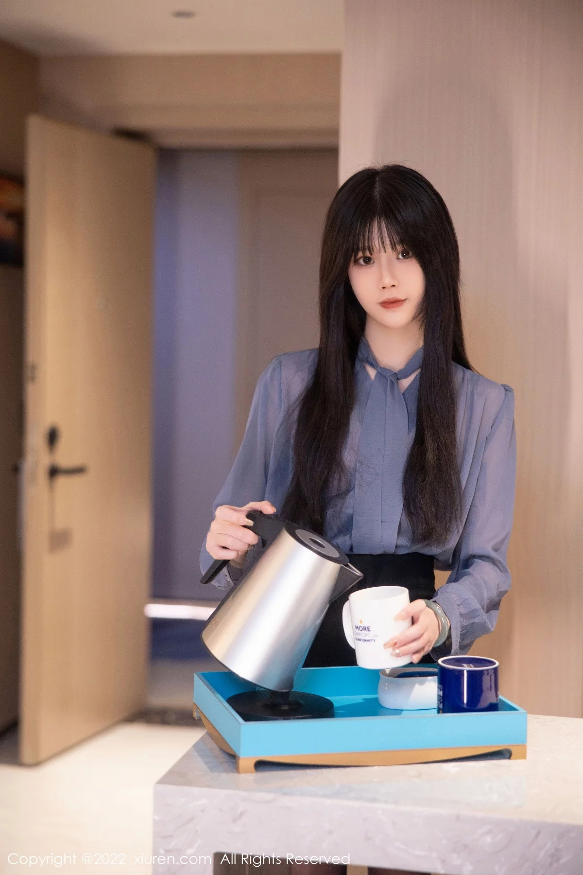 [[XiuRen秀人网]秀人网]No.5964_模特77qiqi私房半脱露性感淡红色蕾丝内衣配超薄黑丝魅惑写真88P