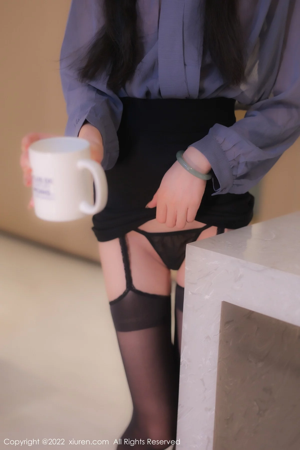 [[XiuRen秀人网]秀人网]No.5964_模特77qiqi私房半脱露性感淡红色蕾丝内衣配超薄黑丝魅惑写真88P