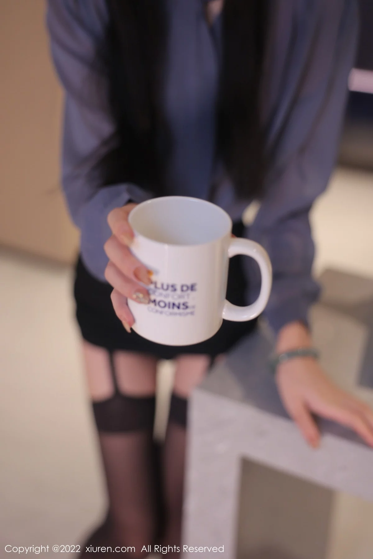 [[XiuRen秀人网]秀人网]No.5964_模特77qiqi私房半脱露性感淡红色蕾丝内衣配超薄黑丝魅惑写真88P