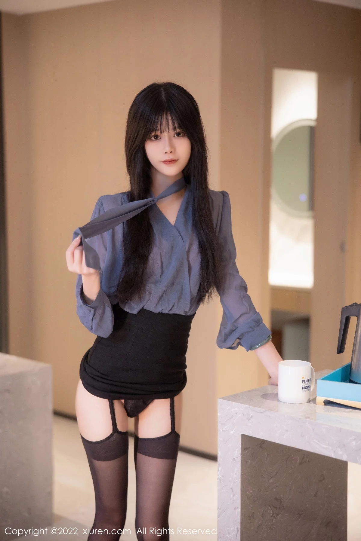 [[XiuRen秀人网]秀人网]No.5964_模特77qiqi私房半脱露性感淡红色蕾丝内衣配超薄黑丝魅惑写真88P