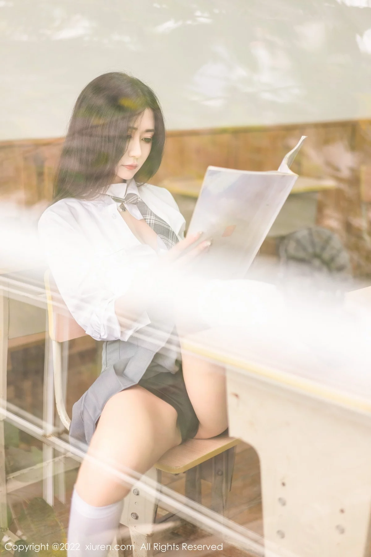 [[XiuRen秀人网]秀人网]No.5970_模特Laura阿姣性感学妹短裙制服露白色内衣秀曼妙身姿迷人写真99P