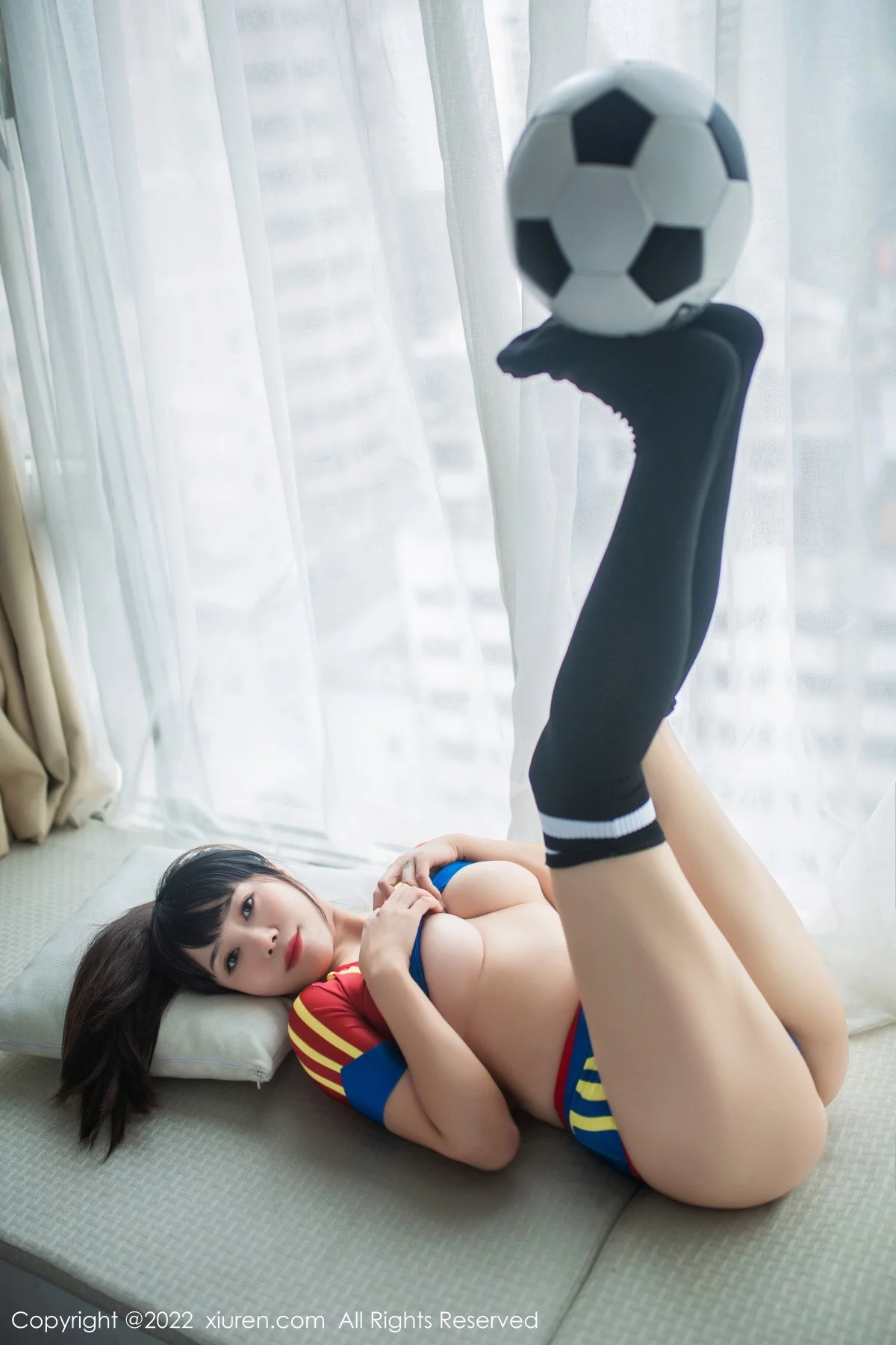 [[XiuRen秀人网]秀人网]No.5974_模特严利娅Yuliya足球宝贝主题性感运动球服秀完美身材迷人写真60P