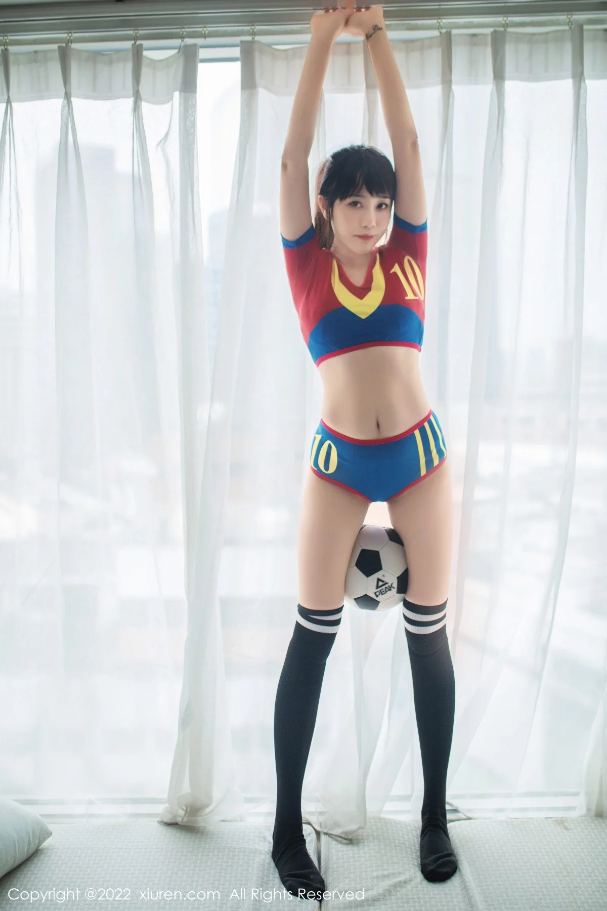 [[XiuRen秀人网]秀人网]No.5974_模特严利娅Yuliya足球宝贝主题性感运动球服秀完美身材迷人写真60P