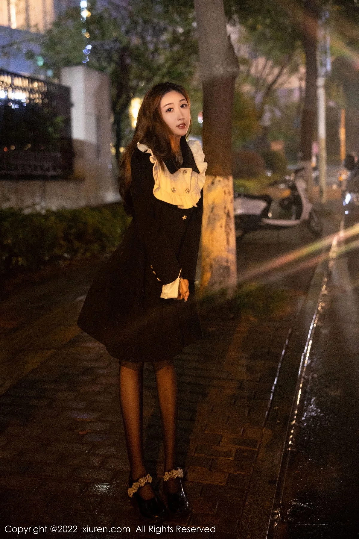 [[XiuRen秀人网]秀人网]No.5984_模特江真真浴缸场景性感黑色蕾丝内衣秀曼妙身姿迷人诱惑写真78P