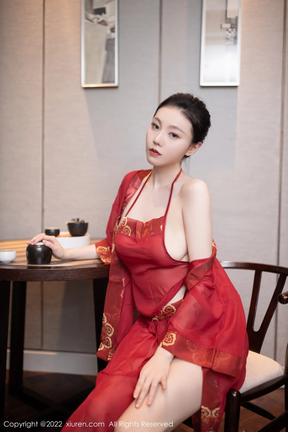 [[XiuRen秀人网]秀人网]No.5992_模特安然anran性感红色轻透薄纱布兜秀曼妙身姿惹火诱惑写真80P