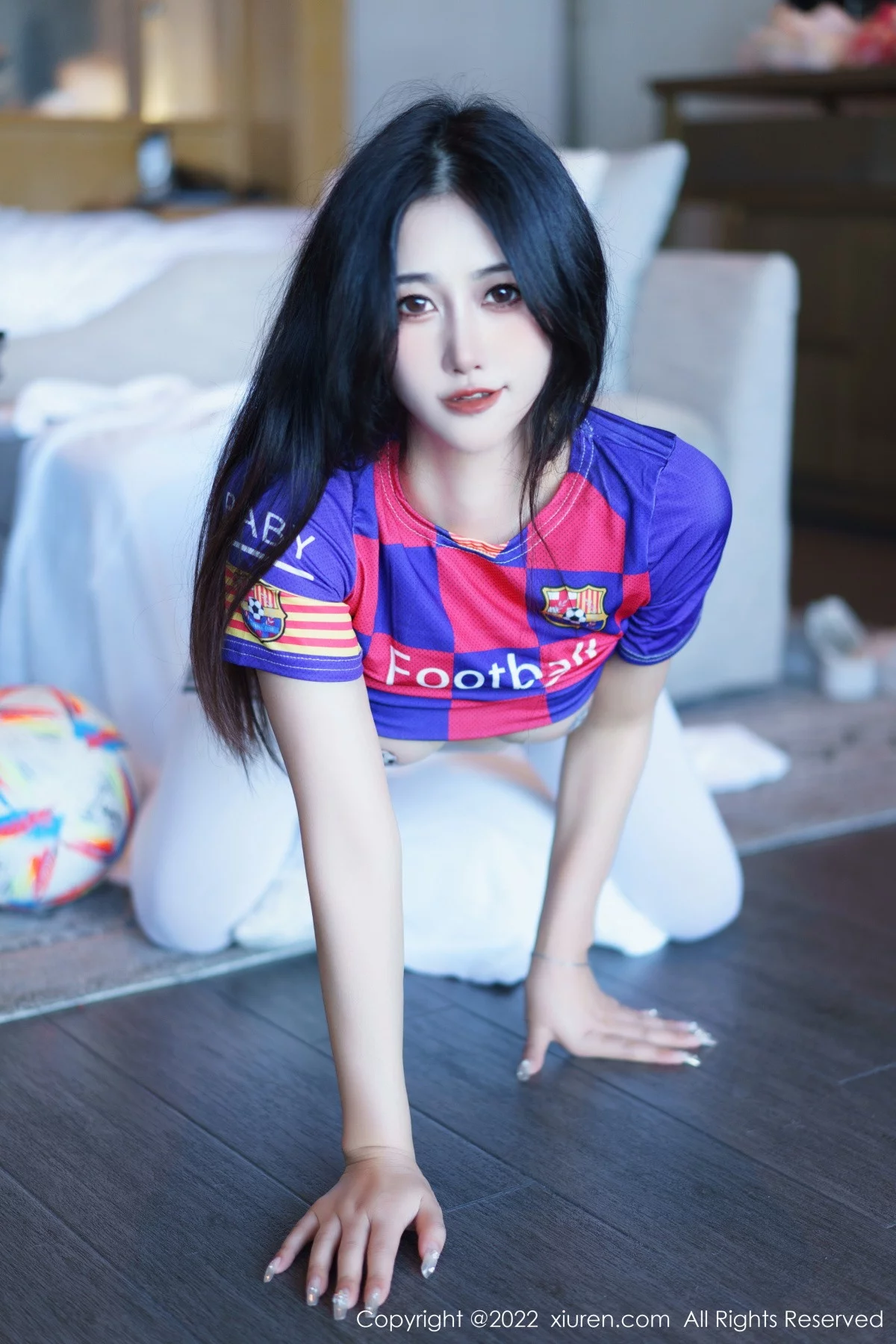 [[XiuRen秀人网]秀人网]No.6004_模特laura阿姣三亚旅拍足球宝贝主题性感球服秀完美身材诱惑写真71P