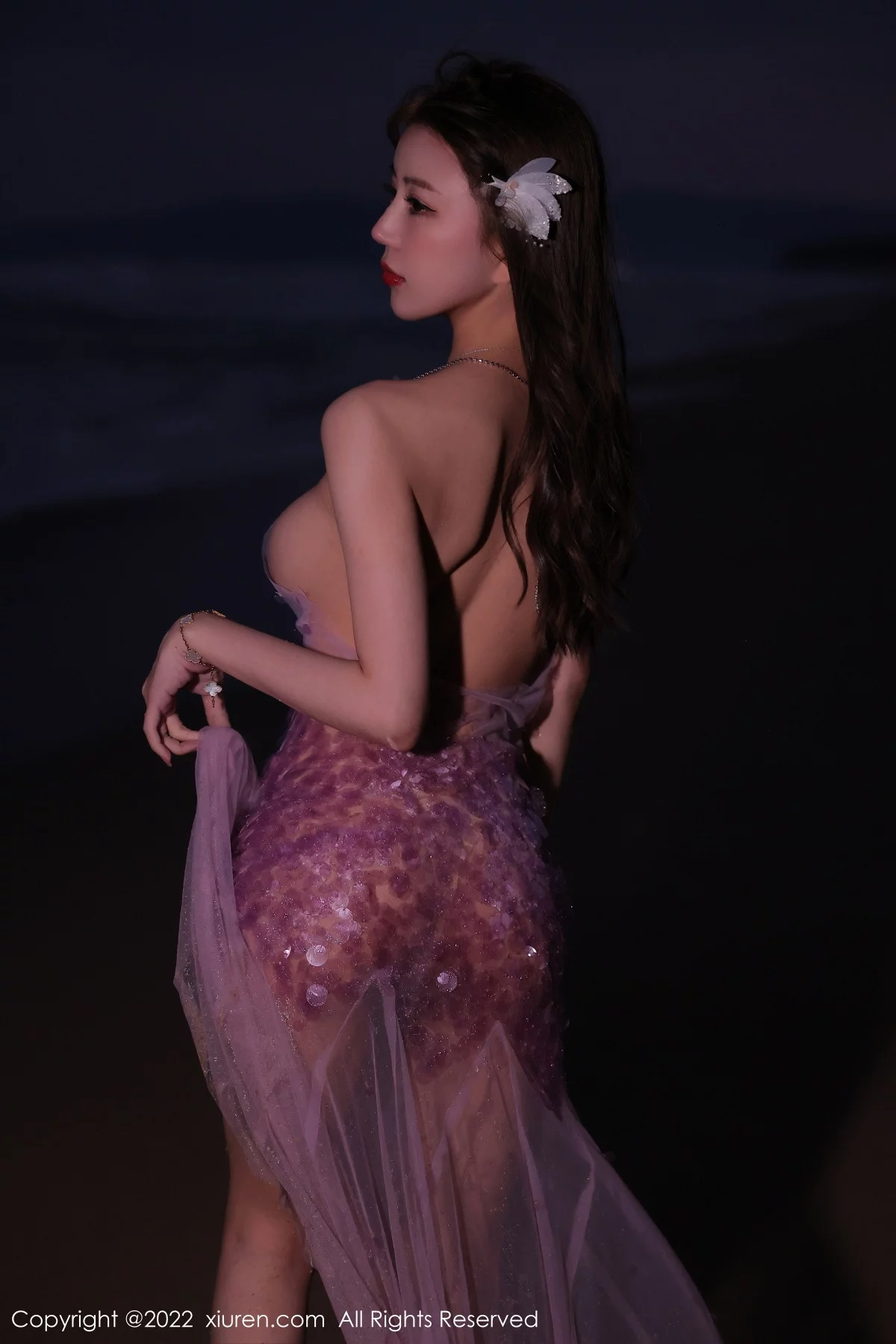 [[XiuRen秀人网]秀人网]No.5890_模特tina_甜仔海南旅拍沙滩场景粉色真空裙秀凹凸身材诱惑写真53P