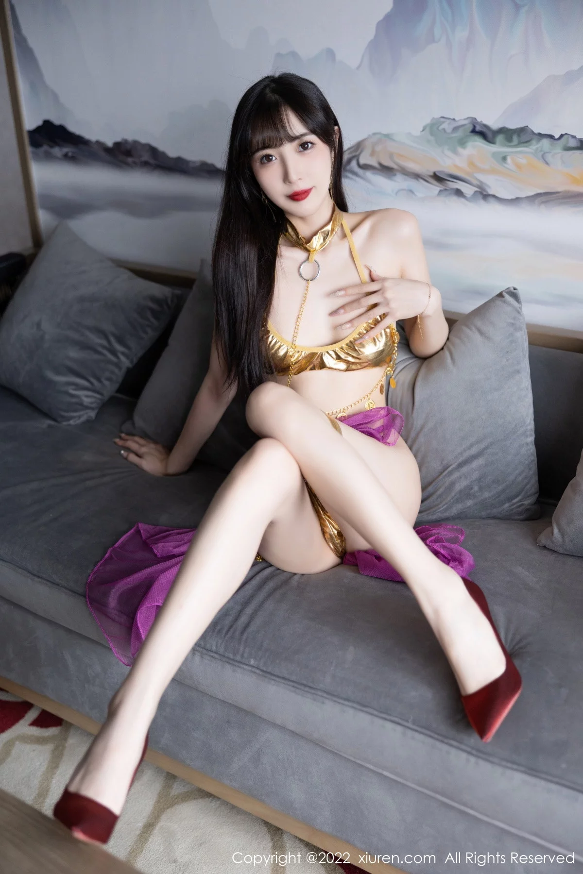 [[XiuRen秀人网]秀人网]No.5901_模特林星阑私房性感红色薄纱配金色比基尼秀曼妙身姿诱惑写真71P