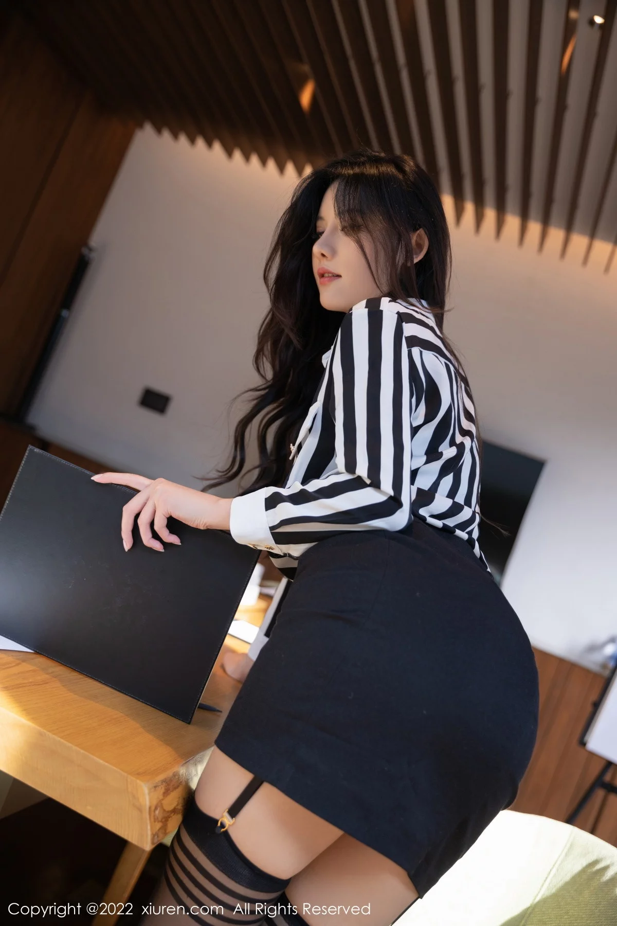 [[XiuRen秀人网]秀人网]No.5910_模特就是阿朱啊情趣捆绑主题黑色蕾丝内衣秀惹火身材诱惑写真79P