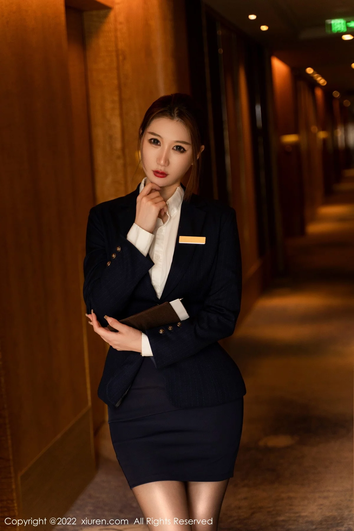 [[XiuRen秀人网]秀人网]No.5918_模特顾乔楠Cora脱蓝色制服露性感内衣配超薄无内黑丝诱惑写真72P